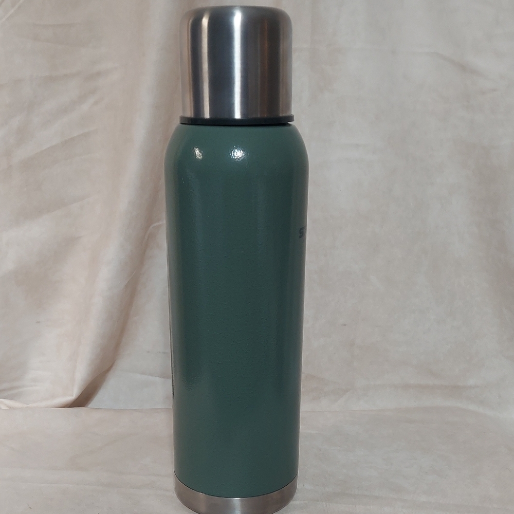 Stanley Adventure 1.4 Qt (1.3 L) Green Vacuum Insulated Thermos EUC - Picture 4 of 7